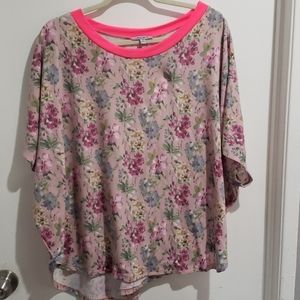 White birch 2xl floral blouse
